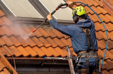 Démoussage et hydrofuge de toiture à Fréthun